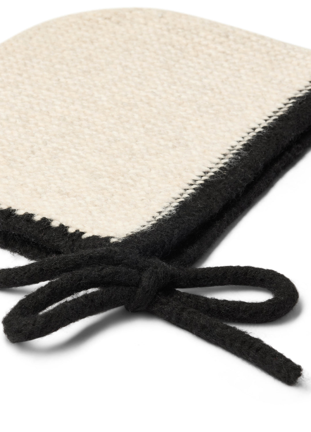 Two Tone Knitted Bonnet - Cream / Black